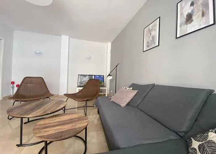 Delfin * Эстепона